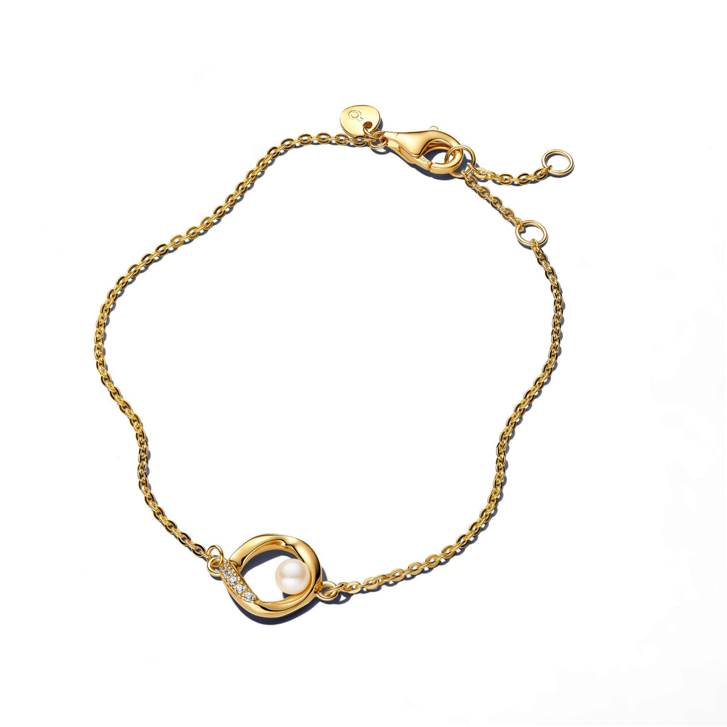 Organically Shaped Pavé Circle & Treated Freshwater Cultured Pearl Bracelet